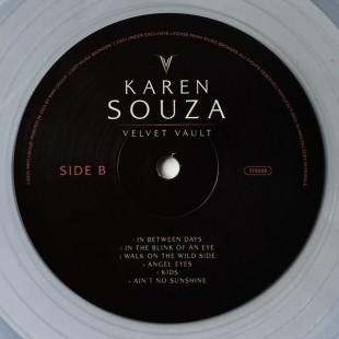 Karen Souza - Velvet Vault (coloured) (LP)