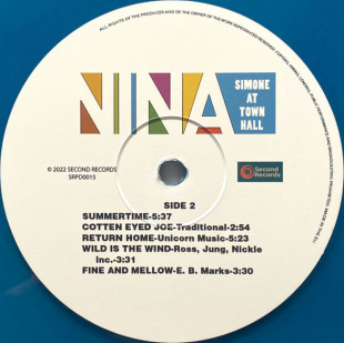 Виниловая пластинка Nina Simone - Nina Simone At Town Hall (Color) (LP)